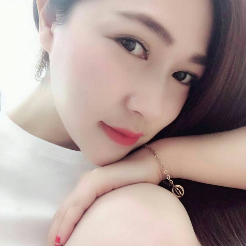 Emily的第一张照片--广州交友中心