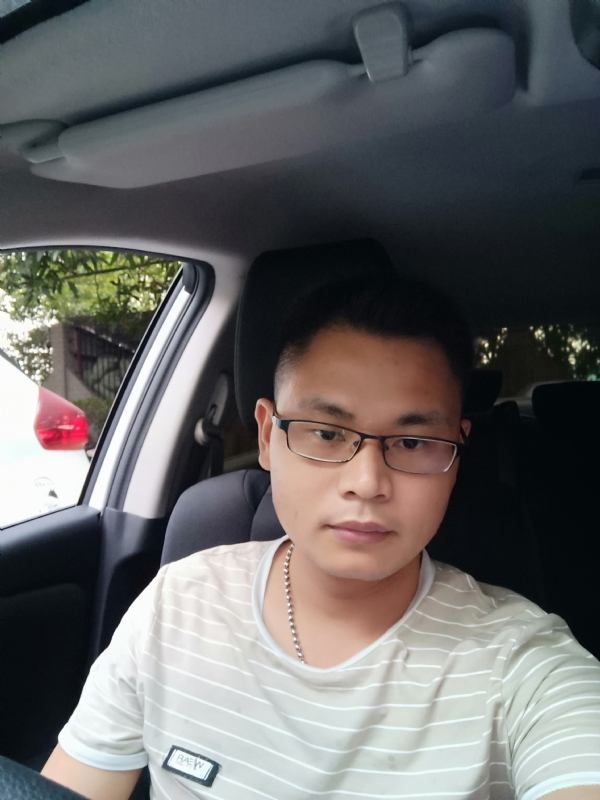 水明的第一张照片--广州交友中心