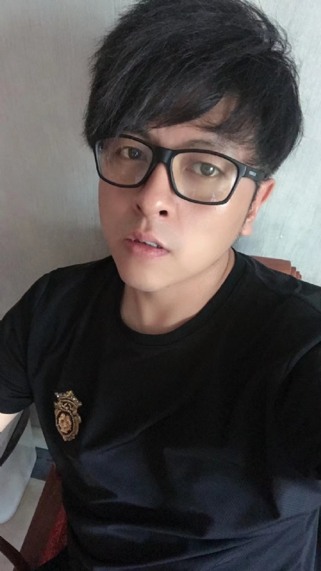 爱你永远不容易的第一张照片--广州交友中心