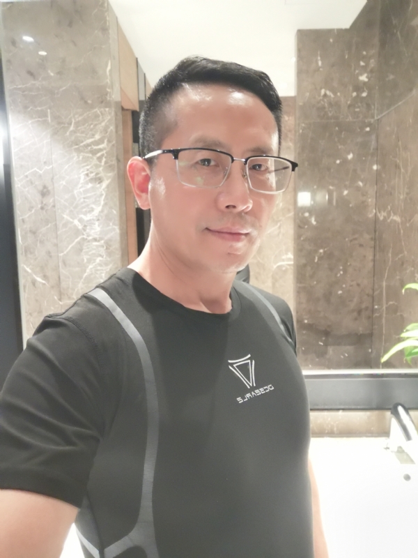燕青的第一张照片--广州交友中心