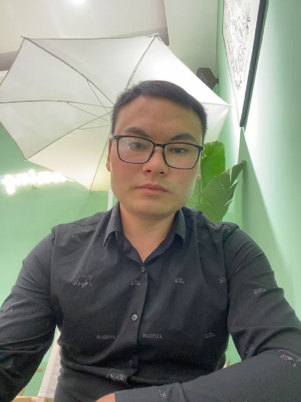 像风一样自由的第一张照片--广州交友中心