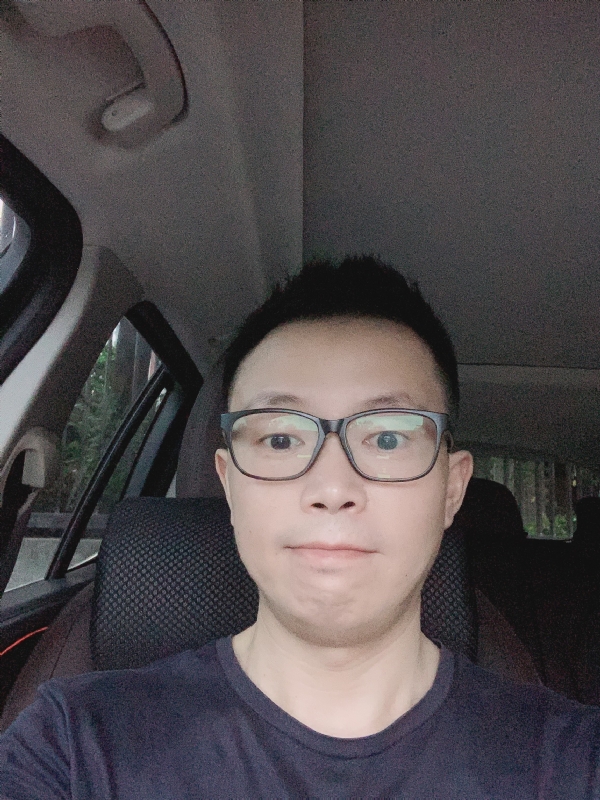 十一的第一张照片--广州交友中心