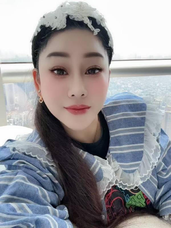 萱草沐晴的第一张照片--广州交友中心
