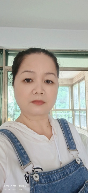 小巧玲珑的第一张照片--广州交友中心